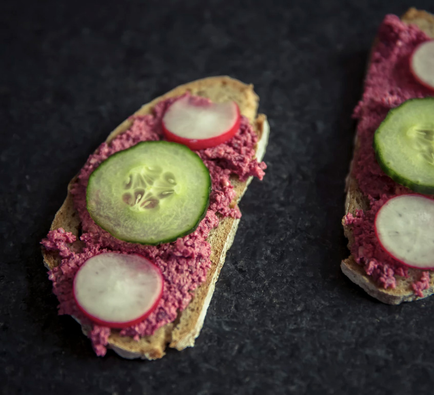 Toast with beets cucumbers and radish 